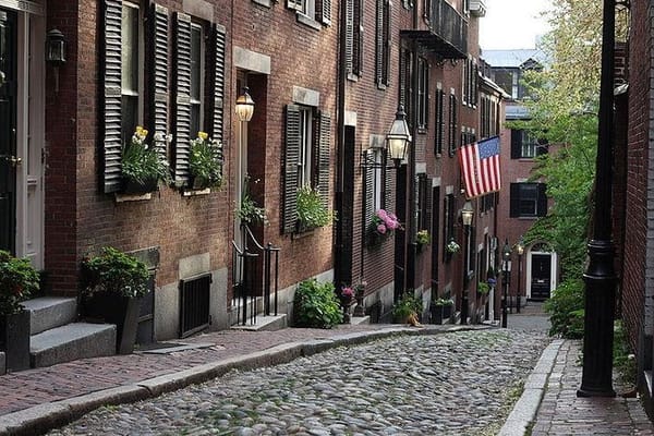 Discover Beacon Hill: Ultimate Guide to Boston’s Most Enchanting Neighborhood